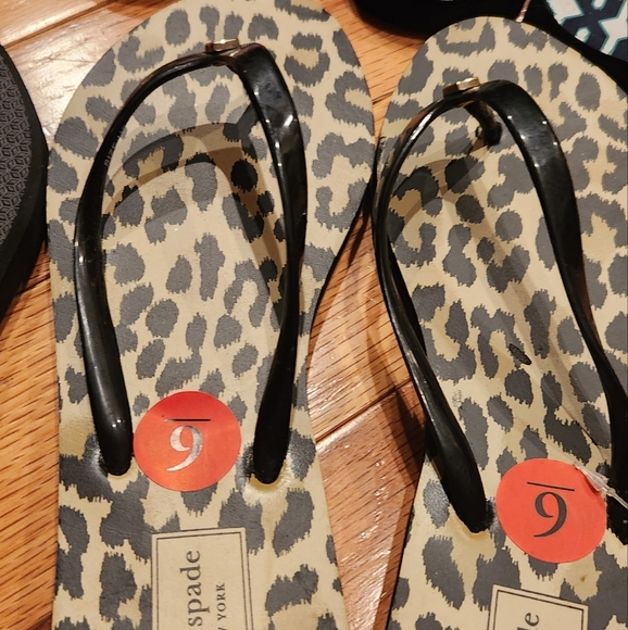 Designer Bundle Flip-Flops! - Picture 13 of 16